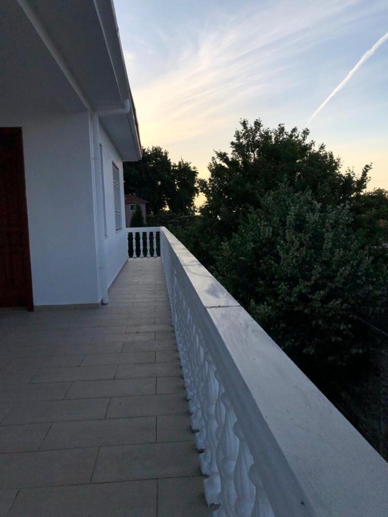 Hotel Shkodra Lake Široka Екстериор снимка