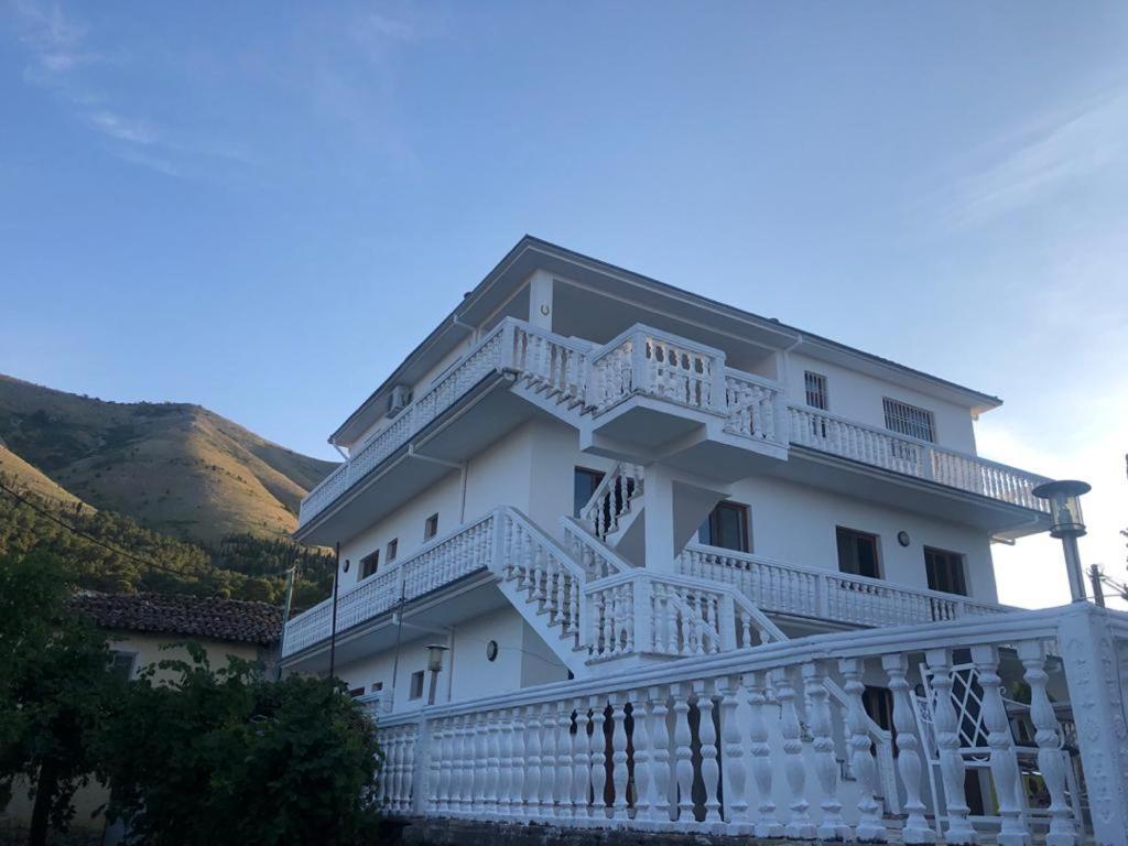 Hotel Shkodra Lake Široka Екстериор снимка