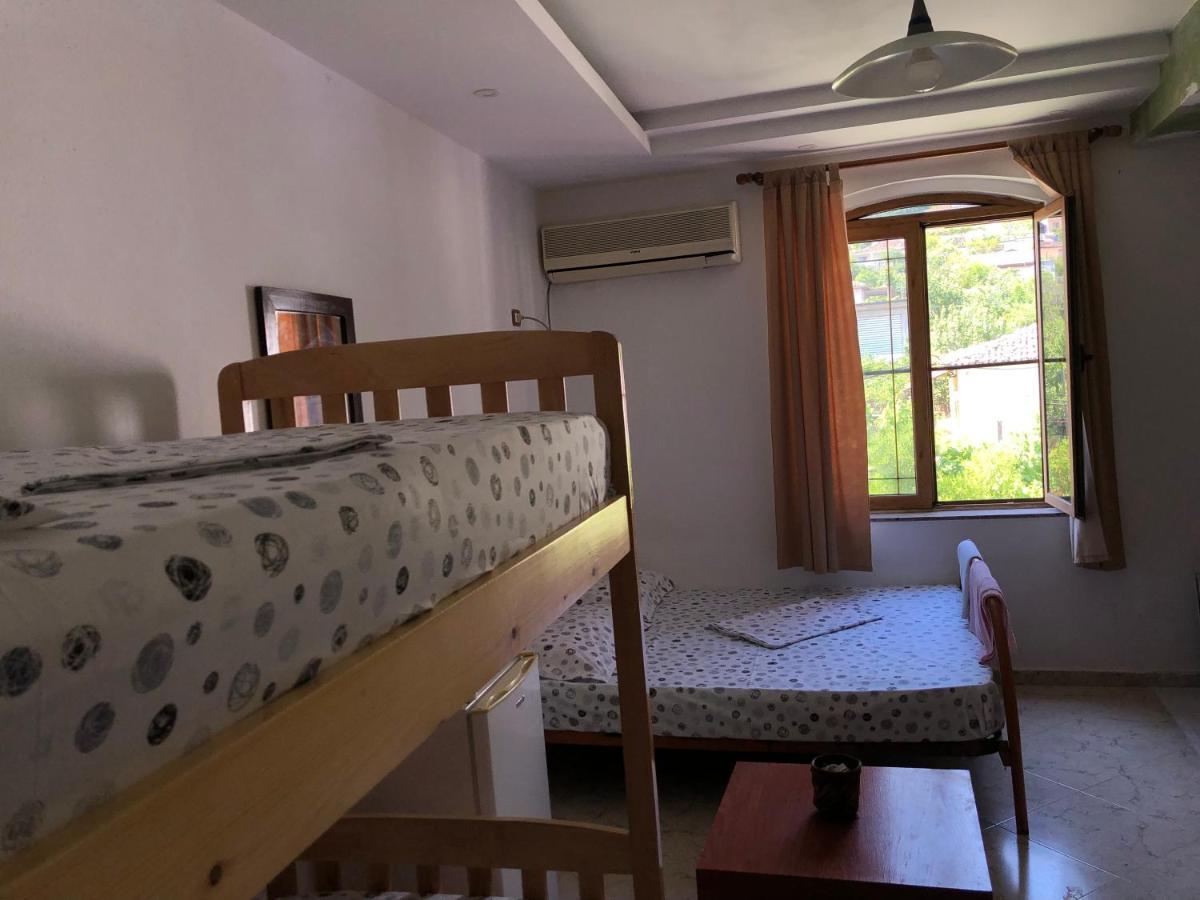 Hotel Shkodra Lake Široka Екстериор снимка