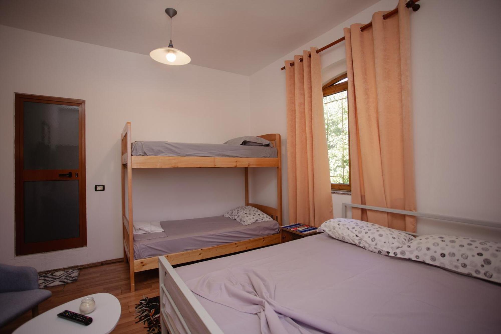 Hotel Shkodra Lake Široka Екстериор снимка