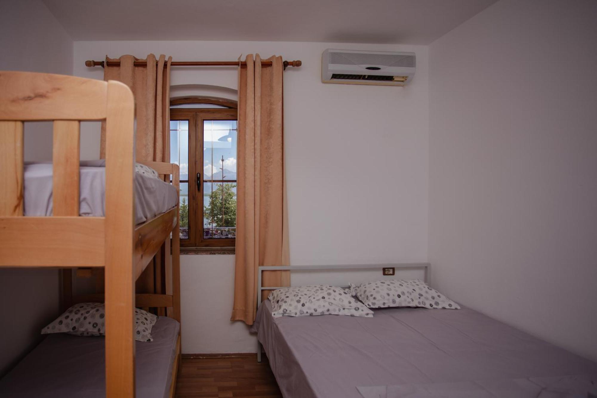 Hotel Shkodra Lake Široka Екстериор снимка